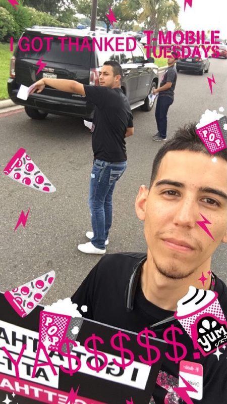 t mobile sales associate